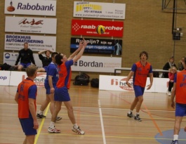 Foto bij Rivo H2 op centercourt