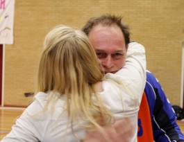 Foto bij Bekeruitreiking en felicitaties