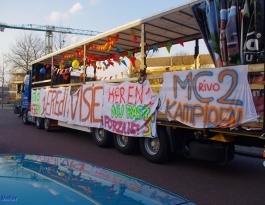 Foto bij Op de platte wagen, 13-4-2013