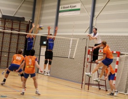 Foto bij Halve Finale beker Rivo H2 - Renswouw.