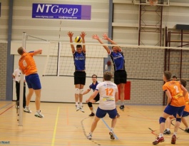 Foto bij Halve Finale beker Rivo H2 - Renswouw.