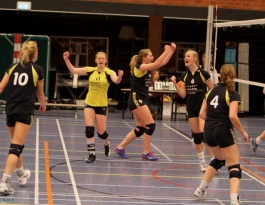 Foto bij Bekerfinale Regio - Oost Dames  2013/2014