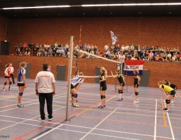 Foto bij Bekerfinale Regio - Oost Dames  2013/2014