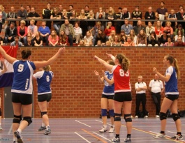 Foto bij Bekerfinale Regio - Oost Dames  2013/2014