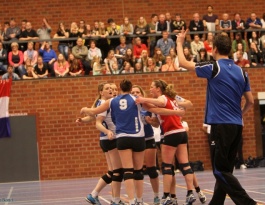 Foto bij Bekerfinale Regio - Oost Dames  2013/2014