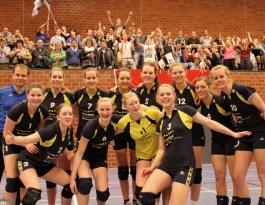 Foto bij Bekerfinale Regio - Oost Dames  2013/2014