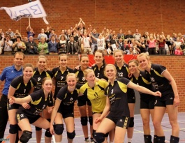 Foto bij Bekerfinale Regio - Oost Dames  2013/2014