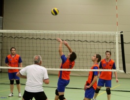 Foto bij Rivo recreanten H kampioen