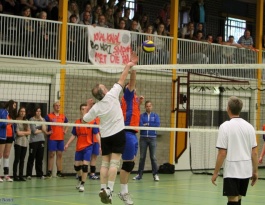 Foto bij Rivo recreanten H kampioen