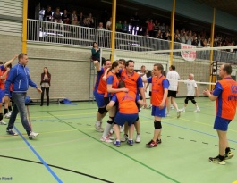 Foto bij Rivo recreanten H kampioen