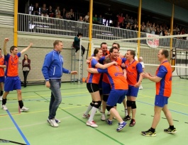 Foto bij Rivo recreanten H kampioen