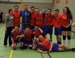 Foto bij Rivo recreanten H kampioen