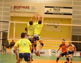 Foto bij Rivo H1 op Volleybal Classic, 27-12-2014