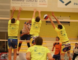 Foto bij Rivo H1 op Volleybal Classic, 27-12-2014