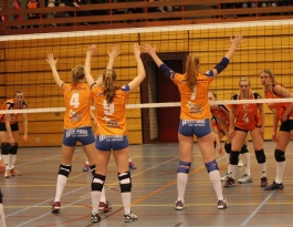 Foto bij Dynamo T D1-Rivo D1 21-03-2015