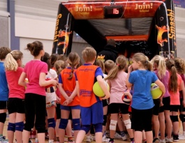 Foto bij Join volleybaltour in Rijssen