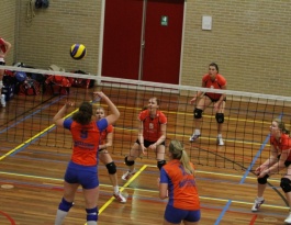 Foto bij Holyoke D1 - D3, 28-11-2012