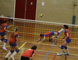 Foto bij Holyoke D1 - D3, 28-11-2012