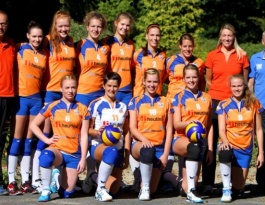 Foto bij Captains***Kangeroe dames 1 – Rivo Rijssen dames 1 (0-4)